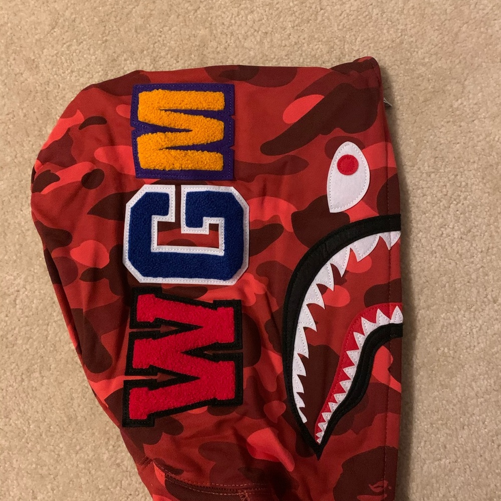 Bape A Bathing Ape OG Red Camo Shark Hoodie - Picture 8 of 8
